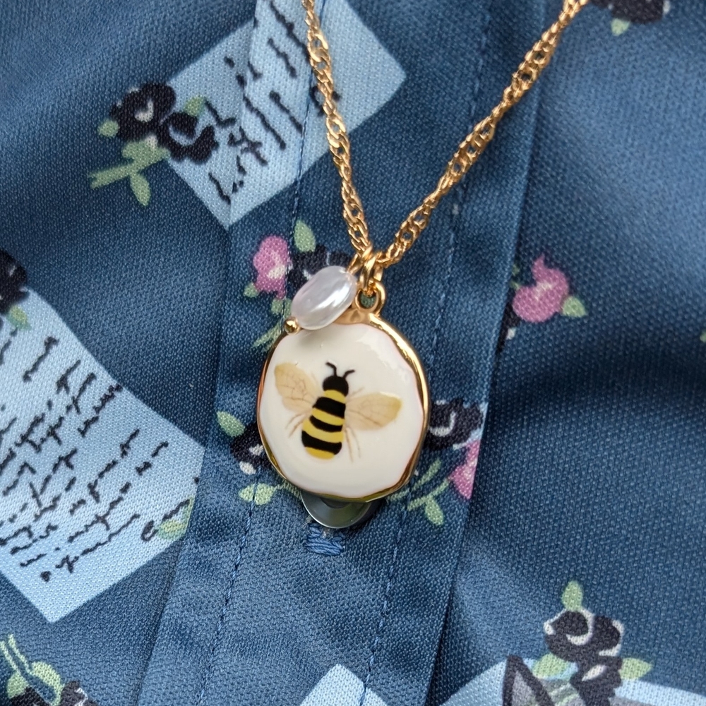 Gold Bee and Pearl Necklace